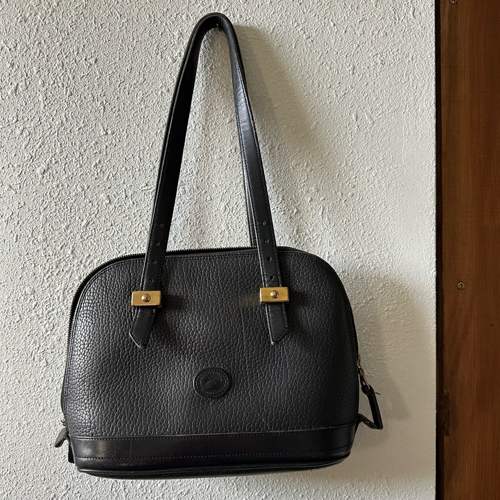Vintage Dooney and Bourke Classic Black Leather Bag.